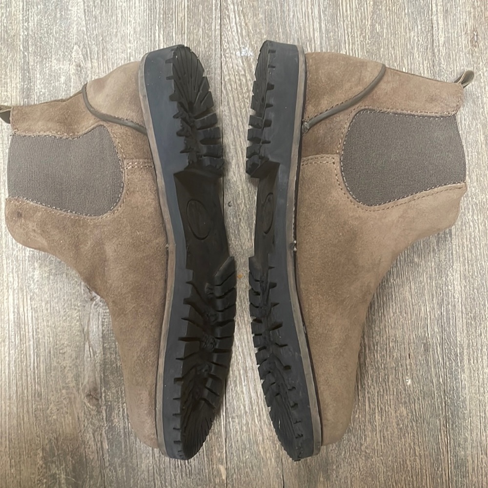 Zara Boys Suede Chelsea Boots